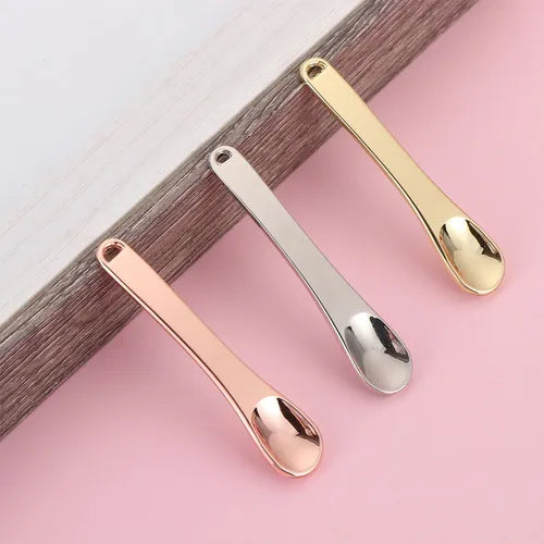 ✨ Espátula Pequeña de Metal Reutilizable – Maquillaje y Cosmetología ✨